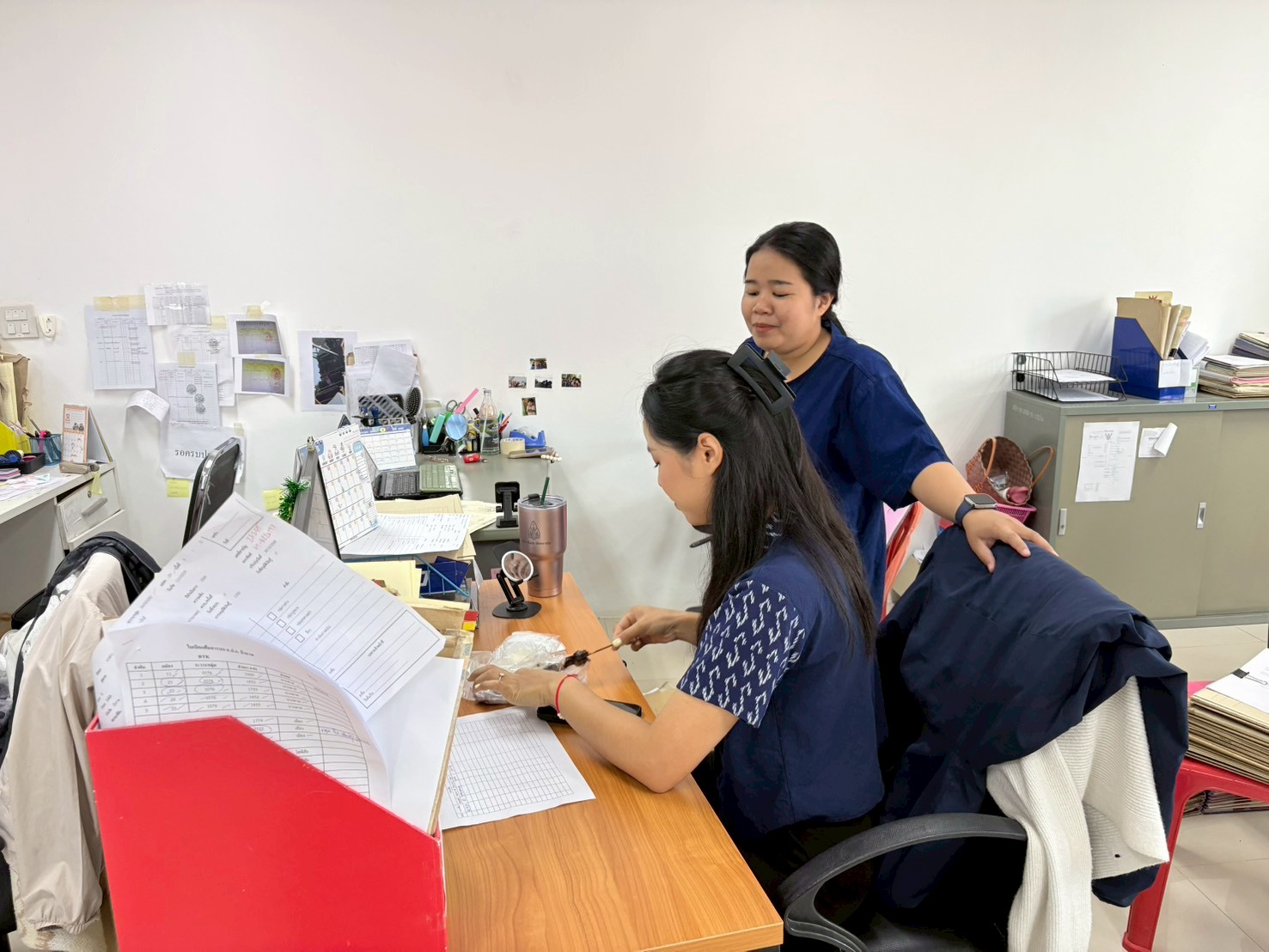 title -  ส.ป.ก.บึงกาฬ ร่วมรณรงค์การแต่งกายตามอัตลักษณ์ไทยสู่สากล ภายต้แนวคิด 